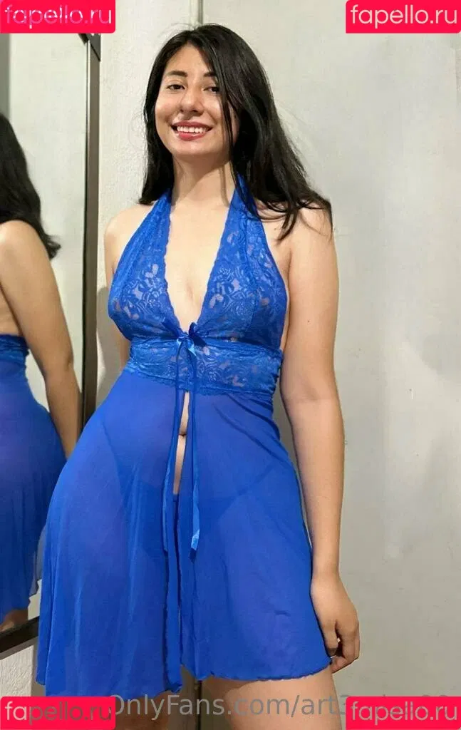 Art3misa00 Onlyfans Photo Gallery 