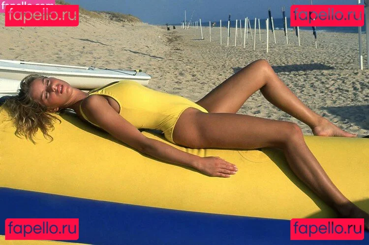 Adele Stephens Onlyfans Photo Gallery 