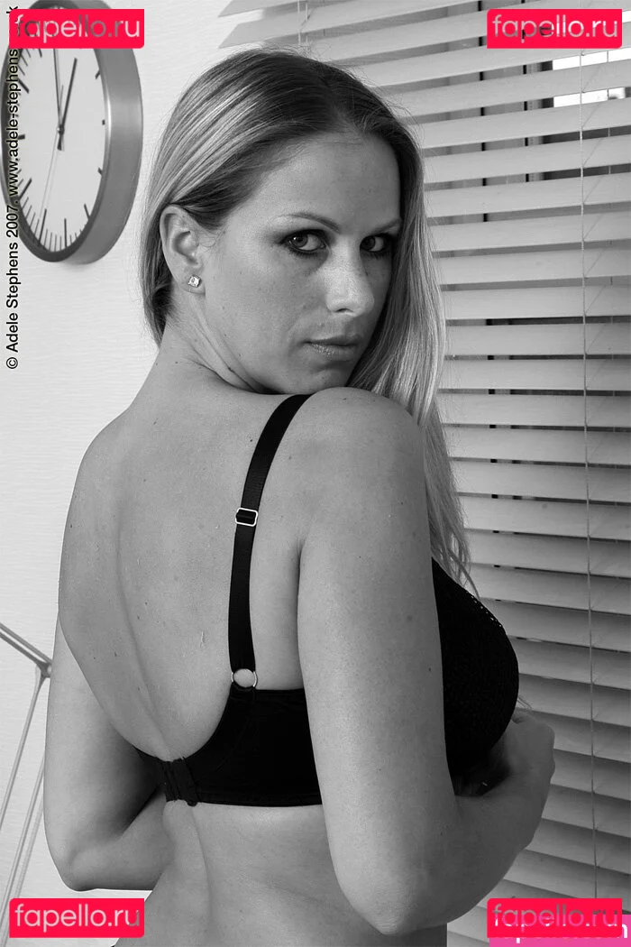 Adele Stephens Onlyfans Photo Gallery 