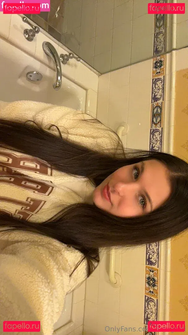 leahgotti Onlyfans Photo Gallery 