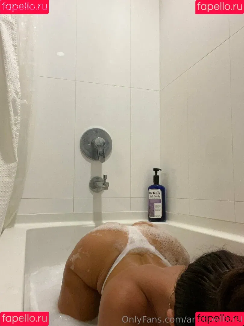 Ariella Moreno Onlyfans Photo Gallery 