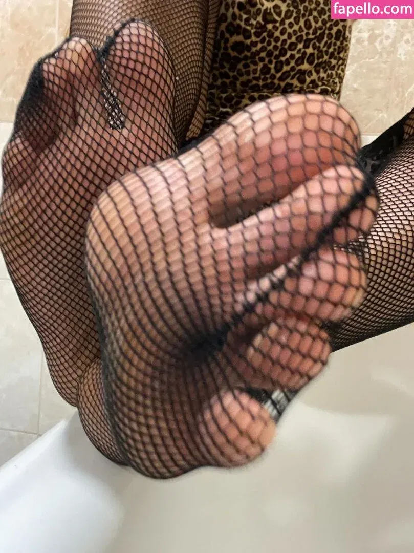 yuzupyon Onlyfans Photo Gallery 