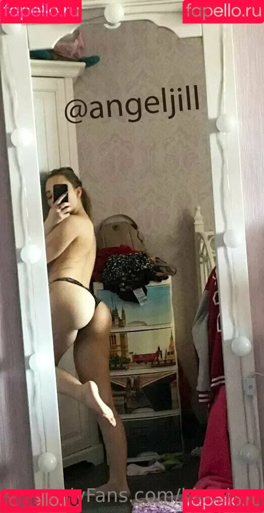 kira_brunette1 Onlyfans Photo Gallery 