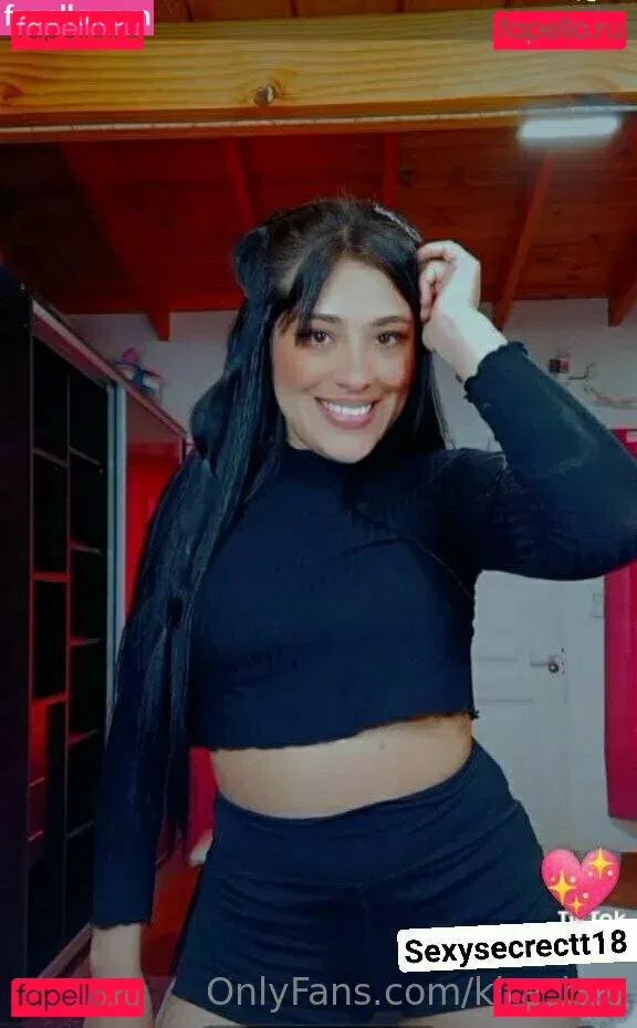 kira_brunette1 Onlyfans Photo Gallery 