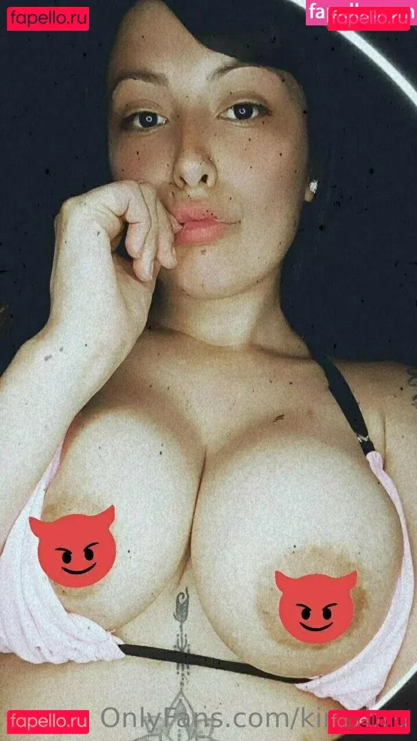 kira_brunette1 Onlyfans Photo Gallery 