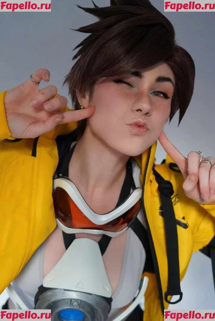 Piexv Cosplay Onlyfans Photo Gallery 