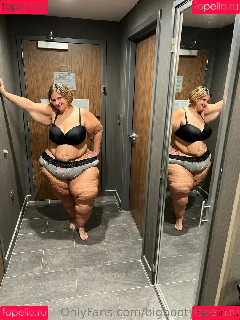 bigbootyasshley Onlyfans Photo Gallery 