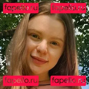 vivienmidigafree Onlyfans Photo Gallery 