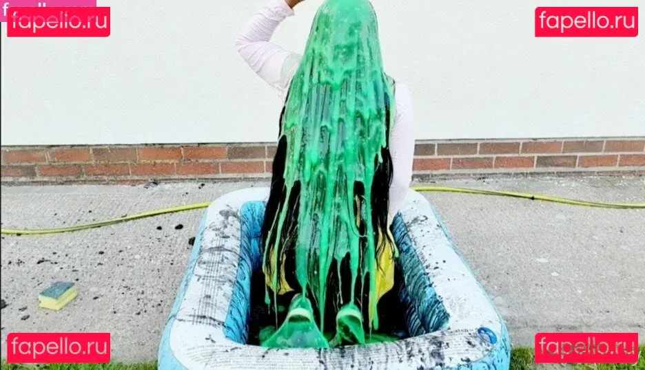 msspinay Onlyfans Photo Gallery 