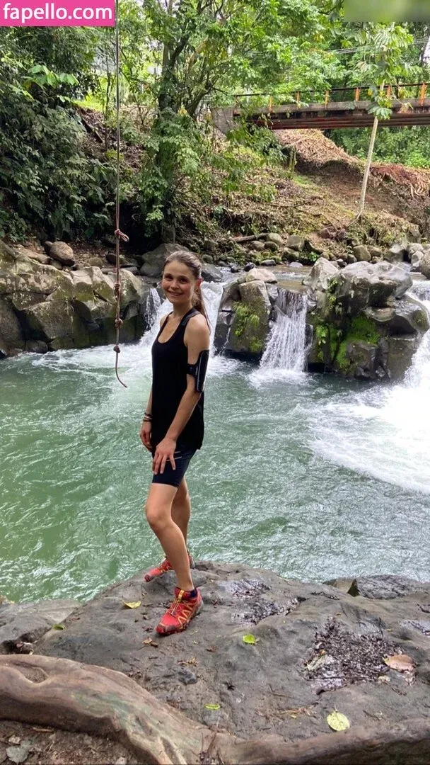 Sarah Marie Onlyfans Photo Gallery 