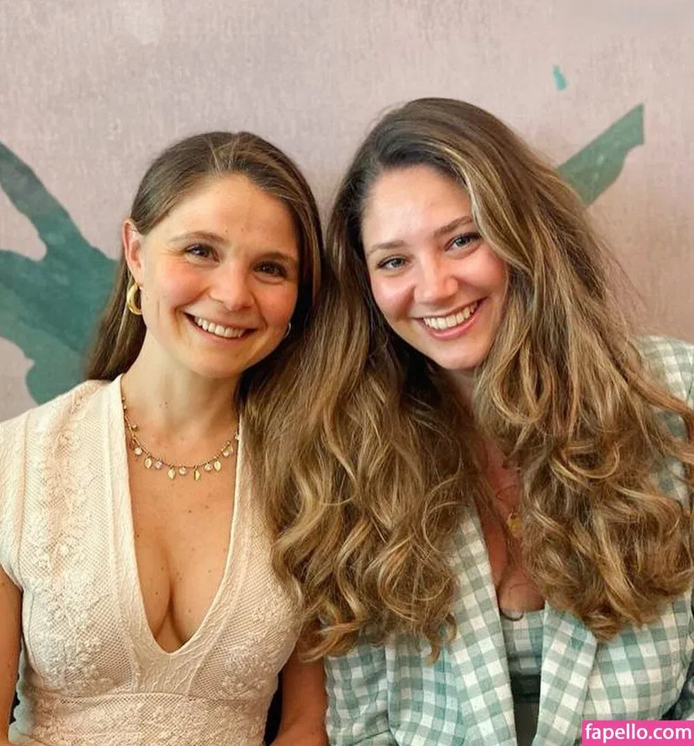 Sarah Marie Onlyfans Photo Gallery 