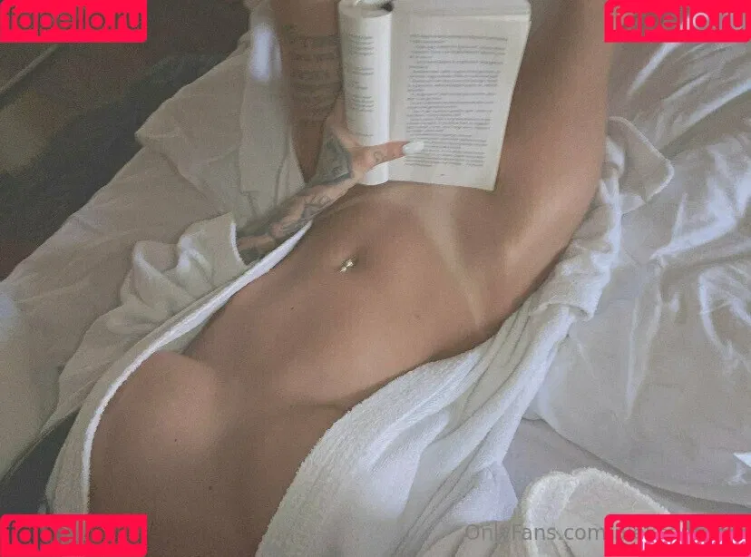 aleksandra.myuller Onlyfans Photo Gallery 