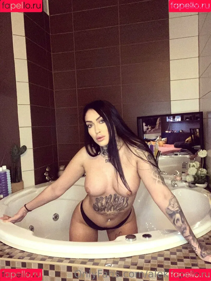 aleksandra.myuller Onlyfans Photo Gallery 