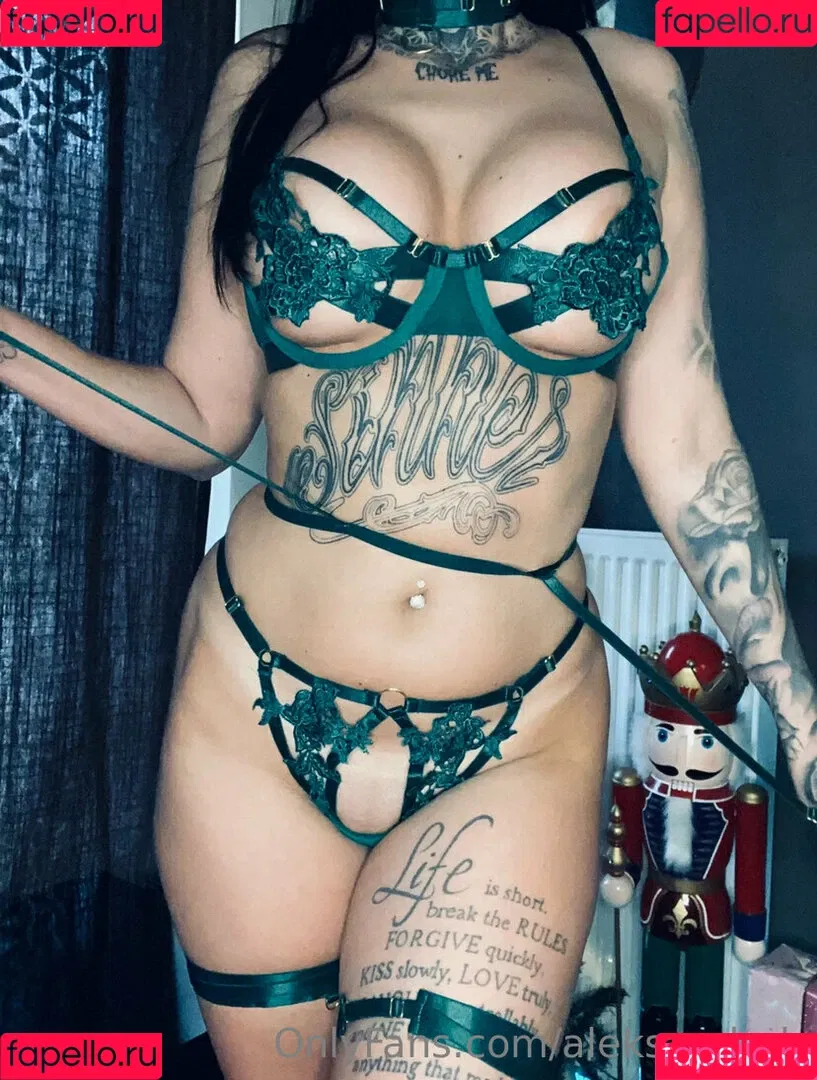 aleksandra.myuller Onlyfans Photo Gallery 