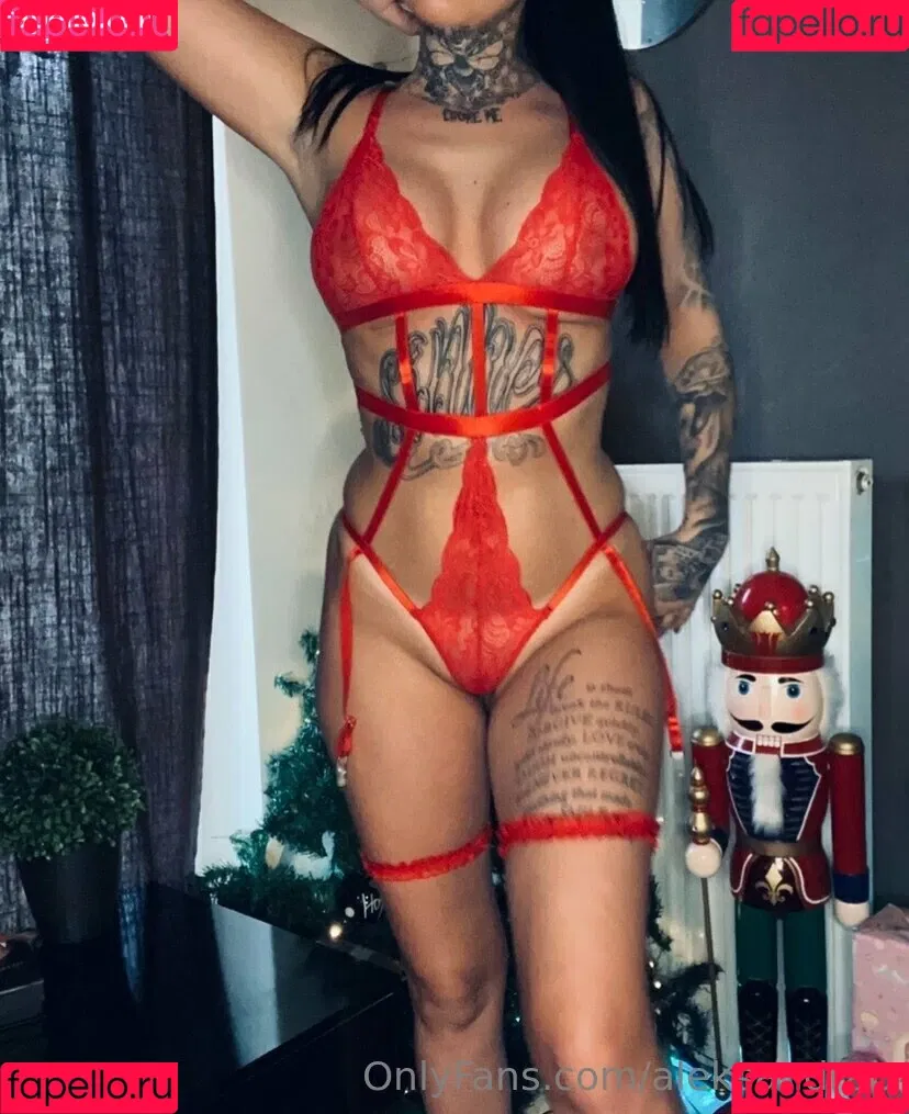 aleksandra.myuller Onlyfans Photo Gallery 
