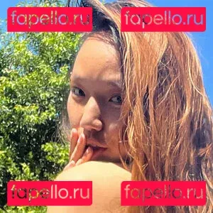 asiankrystal Onlyfans Photo Gallery 