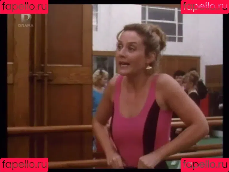 Amanda Burton Onlyfans Photo Gallery 