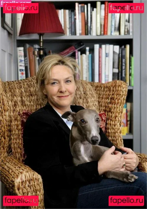 Amanda Burton Onlyfans Photo Gallery 