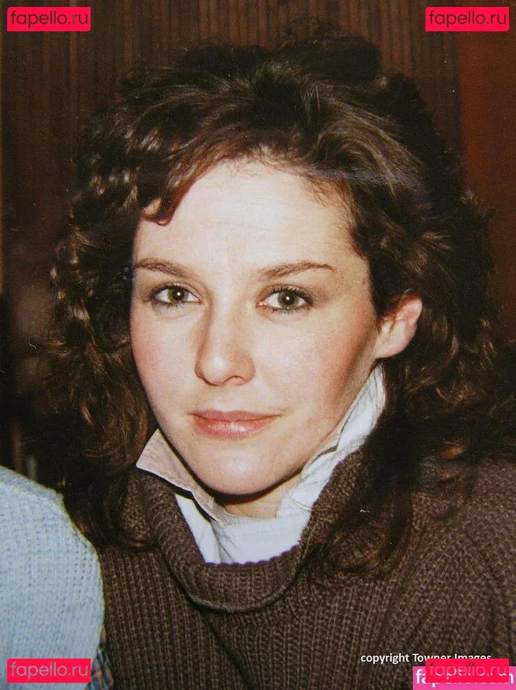 Amanda Burton Onlyfans Photo Gallery 