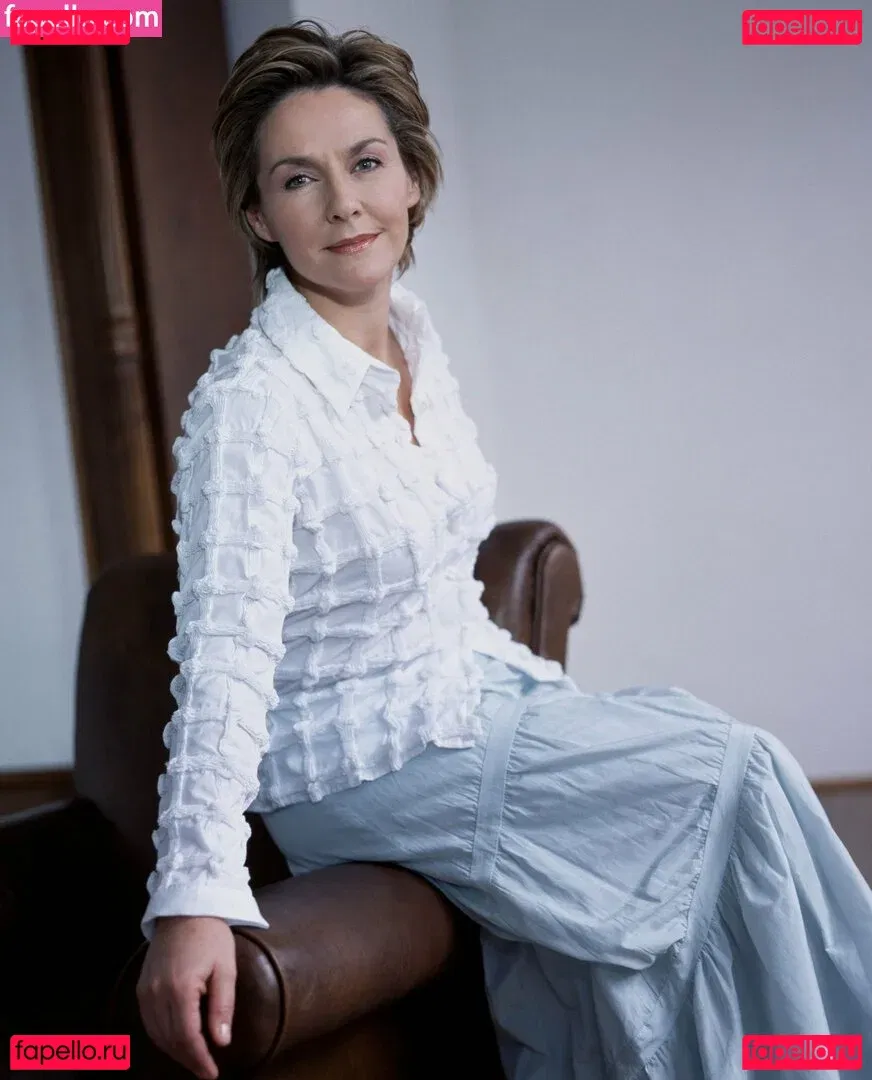 Amanda Burton Onlyfans Photo Gallery 