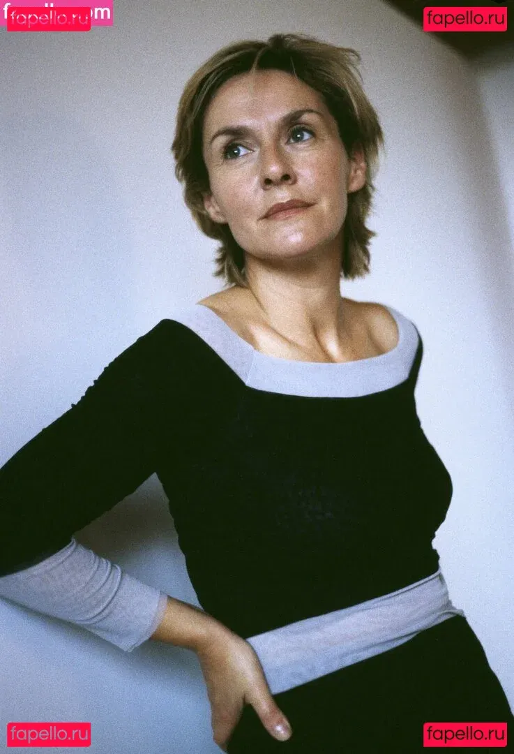 Amanda Burton Onlyfans Photo Gallery 