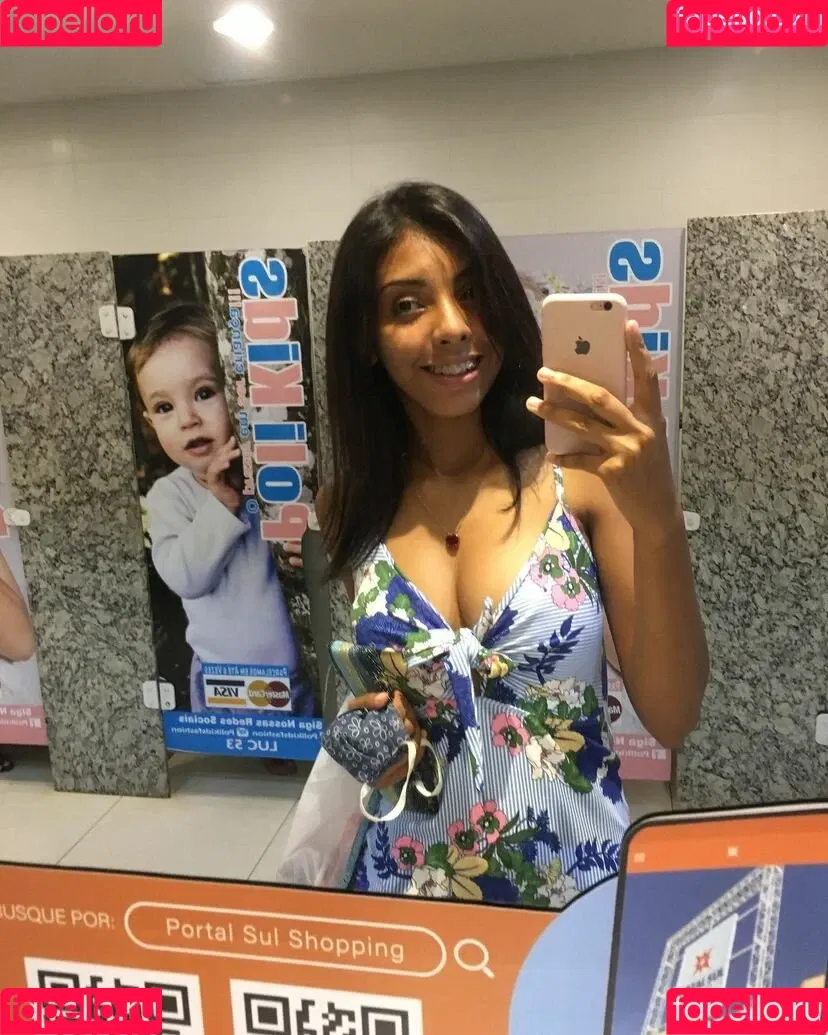 Maria Gabriela Onlyfans Photo Gallery 