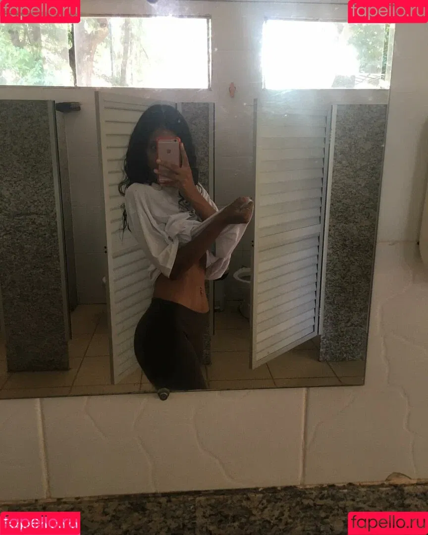 Maria Gabriela Onlyfans Photo Gallery 