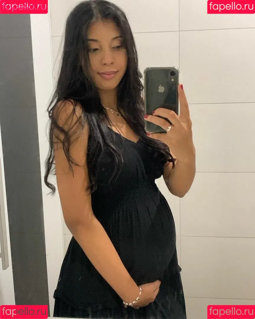 Maria Gabriela Onlyfans Photo Gallery 