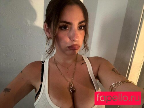 Martina Peach Onlyfans Photo Gallery 