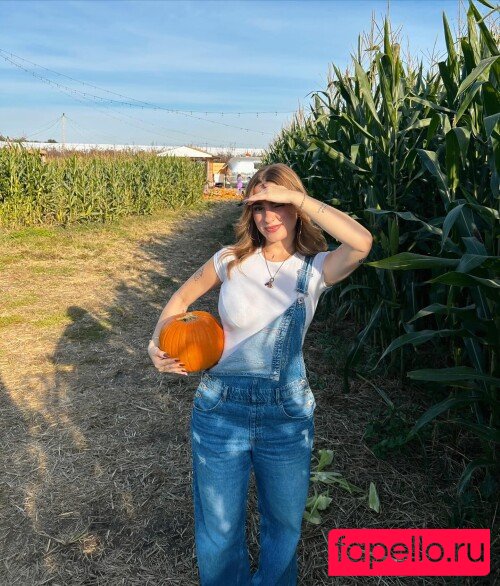 Martina Peach Onlyfans Photo Gallery 