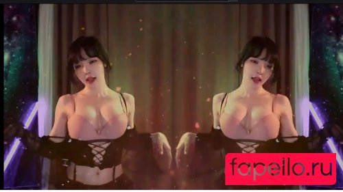 Korean Afreeca Streamer Onlyfans Photo Gallery 