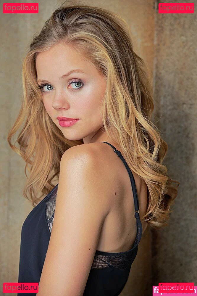 Annalisa Cochrane Onlyfans Photo Gallery 