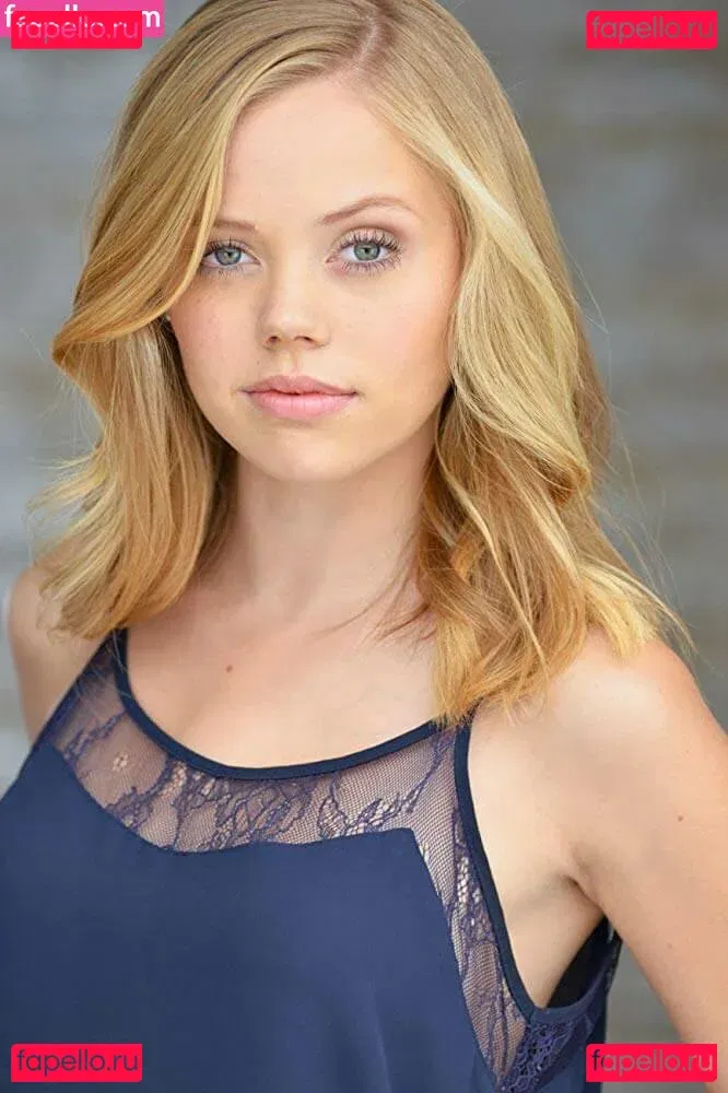 Annalisa Cochrane Onlyfans Photo Gallery 