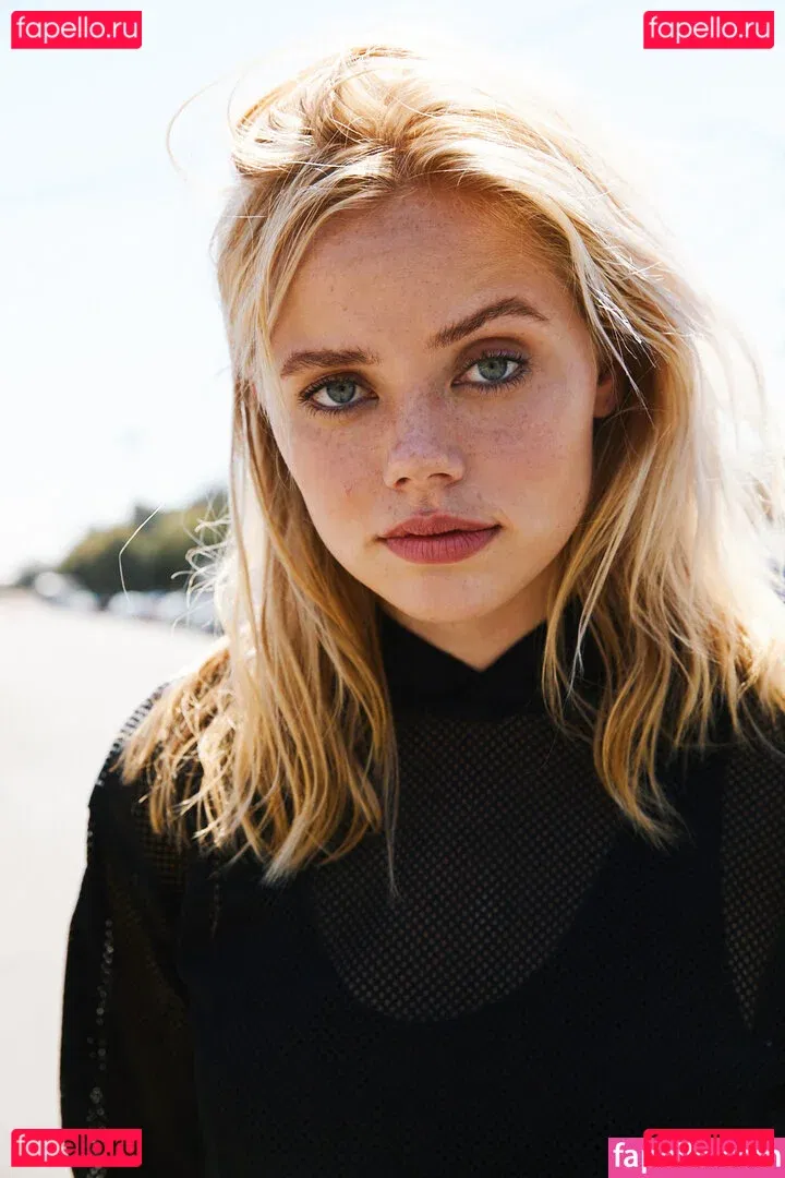 Annalisa Cochrane Onlyfans Photo Gallery 