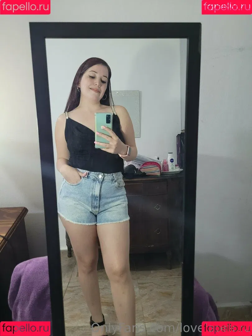 lovelaura22 Onlyfans Photo Gallery 