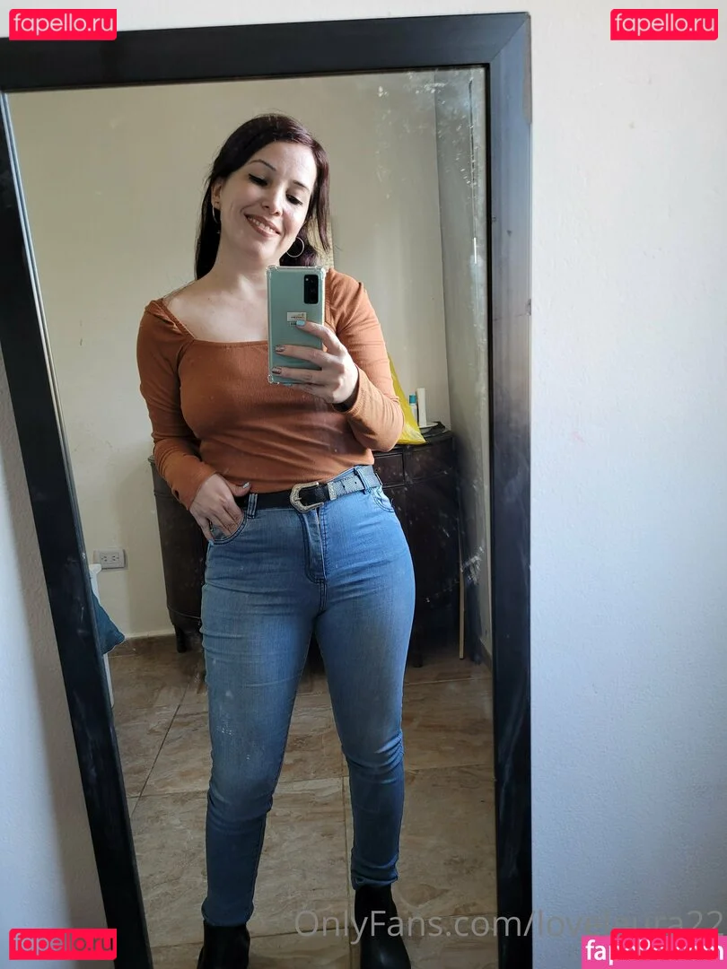 lovelaura22 Onlyfans Photo Gallery 