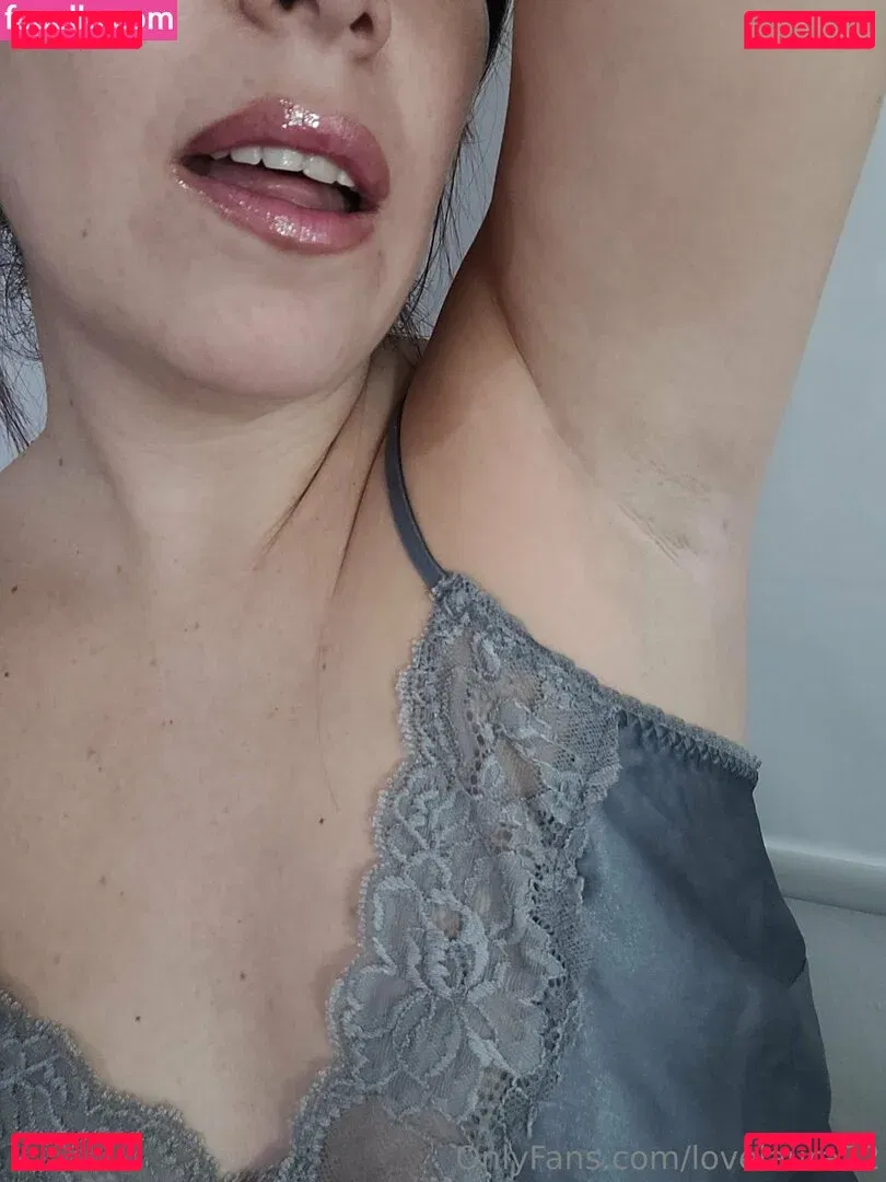 lovelaura22 Onlyfans Photo Gallery 