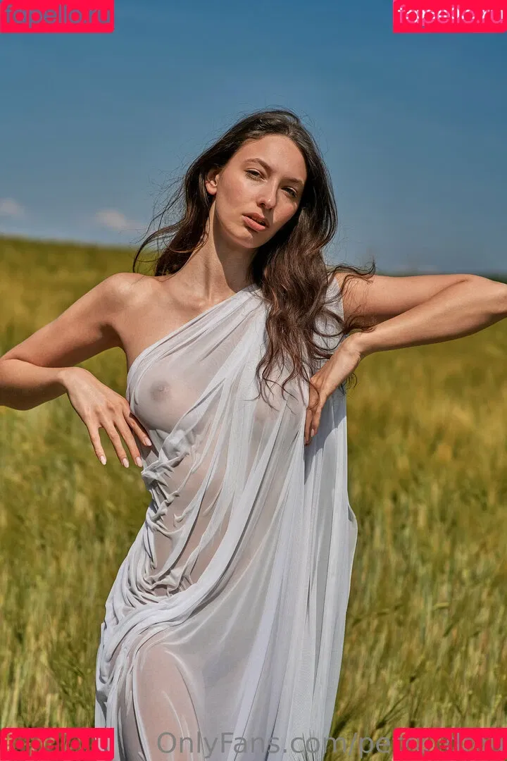 petra_dma Onlyfans Photo Gallery 