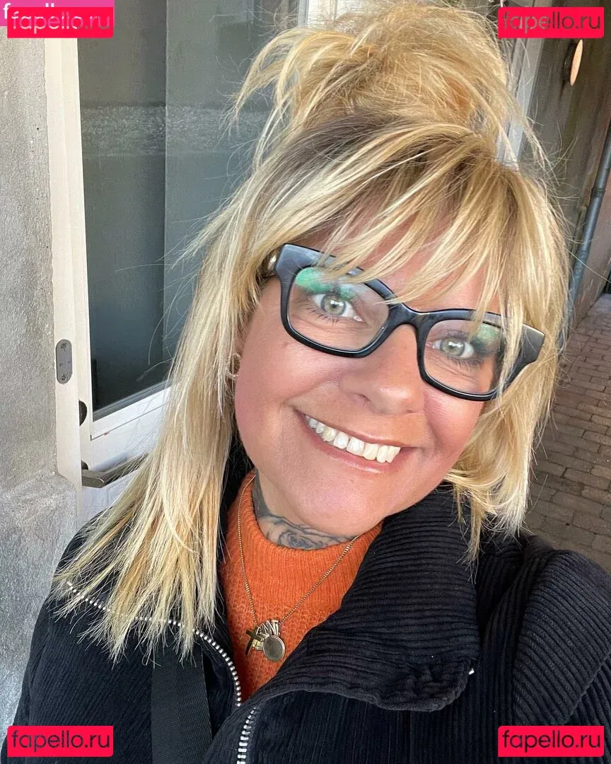 Winnie Nielsen Onlyfans Photo Gallery 