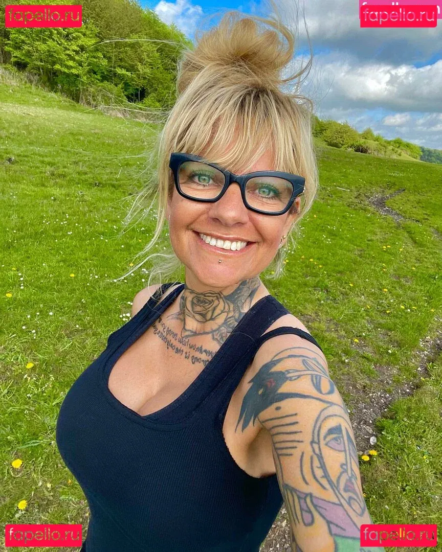 Winnie Nielsen Onlyfans Photo Gallery 