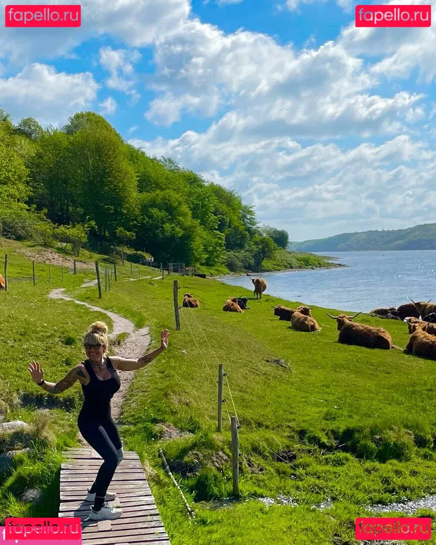 Winnie Nielsen Onlyfans Photo Gallery 