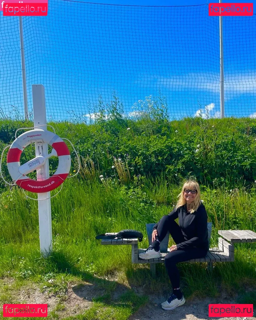 Winnie Nielsen Onlyfans Photo Gallery 