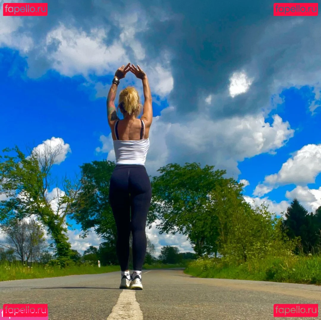 Winnie Nielsen Onlyfans Photo Gallery 