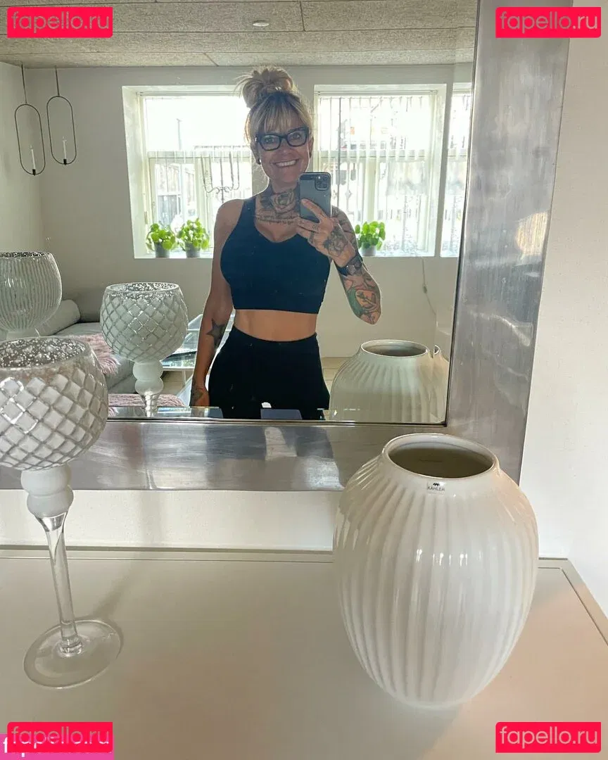 Winnie Nielsen Onlyfans Photo Gallery 