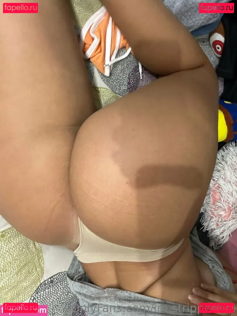 im.stripperella Onlyfans Photo Gallery 