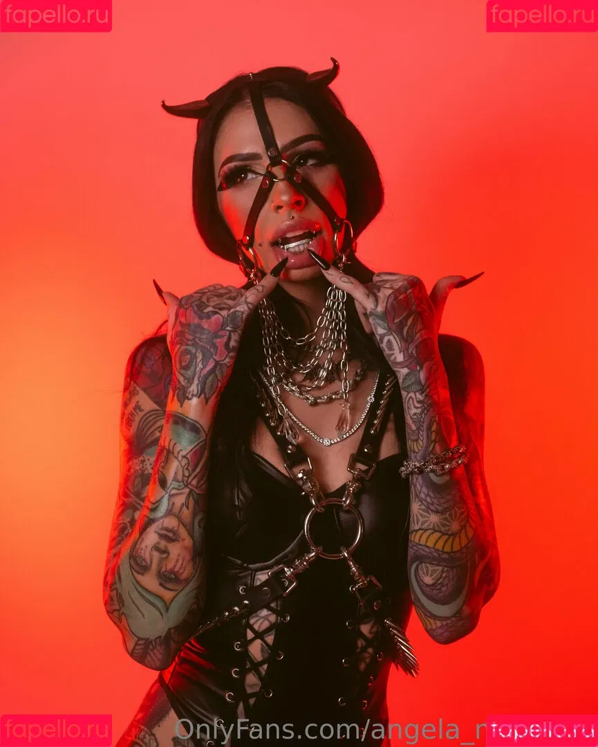 Angela Mazzanti Onlyfans Photo Gallery 
