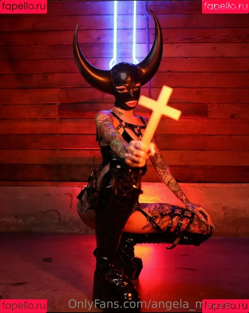 Angela Mazzanti Onlyfans Photo Gallery 