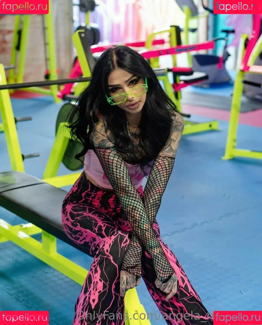 Angela Mazzanti Onlyfans Photo Gallery 