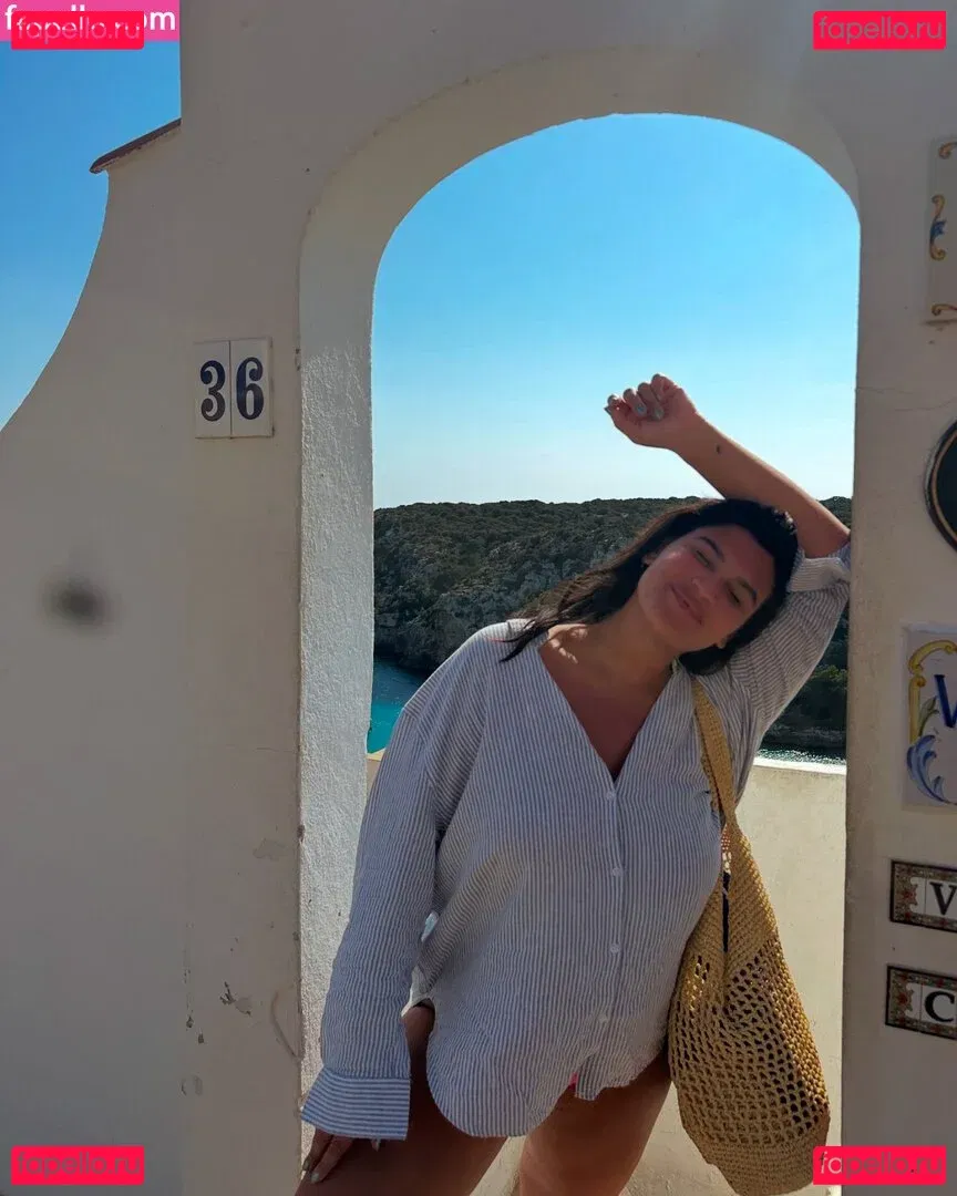 Giulia Costa Onlyfans Photo Gallery 