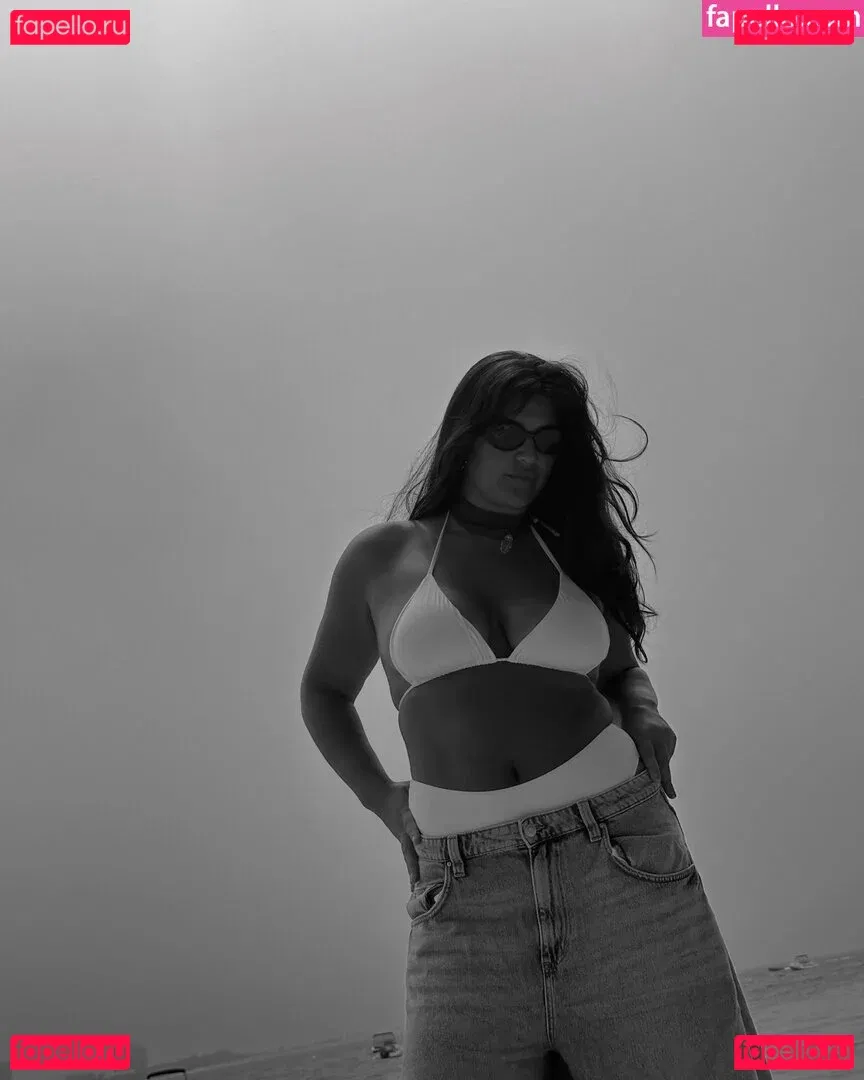 Giulia Costa Onlyfans Photo Gallery 